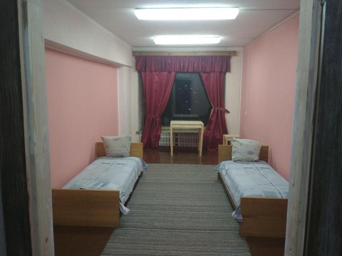 Готель На Автовокзалі Poltava Exterior foto